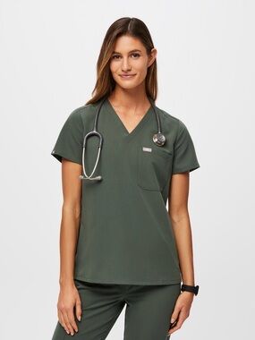 Figs Moss Set - Catarina Top and Isabel Bottoms - XS